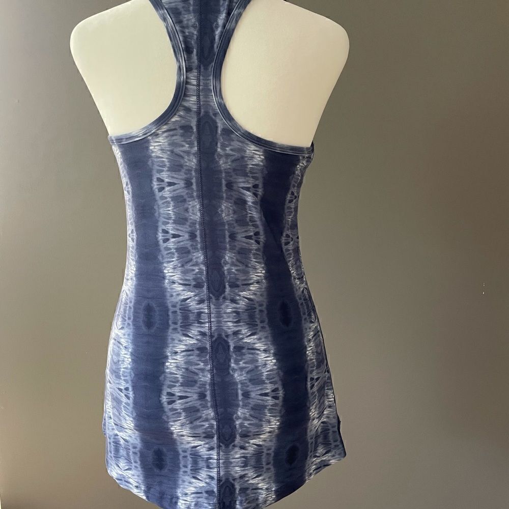Scorpio Sol Workout Tank with Support Bra - Picture 2 of 5